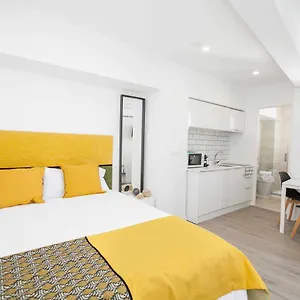 Isg Adolfo Cuellar 401 Appartement