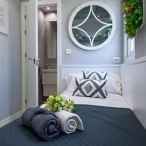 https://letmalaga-luxury-merced.1costadelsol.com
